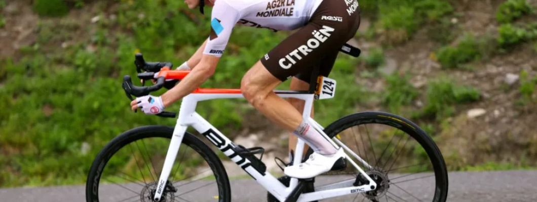 AG2R La Mondiale se prepara para el Tour de Francia