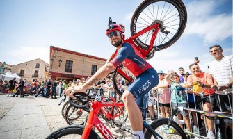 Filippo Ganna gana la décima etapa de la Vuelta a España