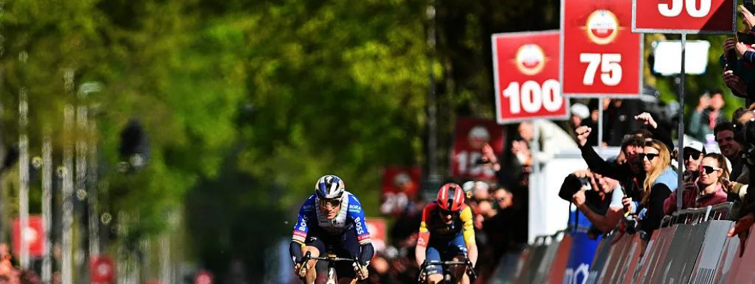 Remco Evenepoel gana la Serie Dorada de Ámsterdam 2026.